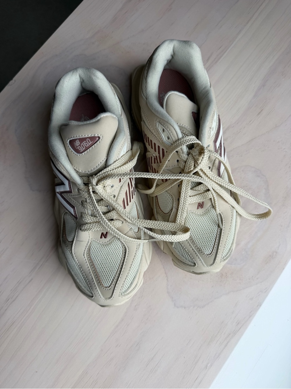New Balance 9060 Sneakers - Picture 4 of 10